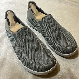 NIB Olukai Nohea Pae Slip On Shoes in Fog - US 10